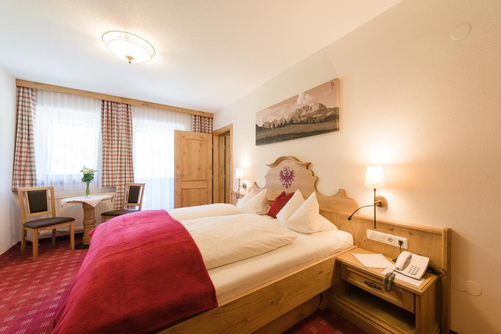Gasthof Oberstegen Söll Szoba fotó
